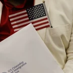 سباق الهجرة إلى أمريكا: العرب الأكثر حصولًا على التأشيرات في 2024