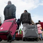 تحذيرات ألمانية من عودة السوريين: نقص الصيادلة والأطباء يهدد إمدادات الأدوية