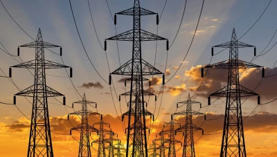 سباق سوري لإعادة بناء قطاع الطاقة وسط عجز تمويلي ضخم