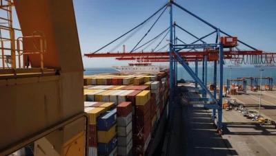 موانئ أبوظبي تشتري 20% من محطة حاويات اللاذقية