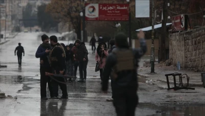 تفكيك مواد متفجرة وطائرات مسيّرة خلال مسح أمني في حي الشيخ مقصود بحلب