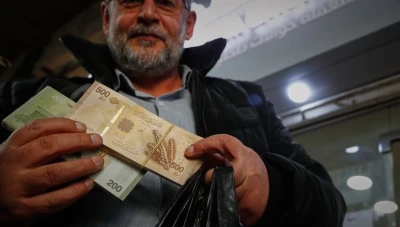 سعر صرف الليرة السورية عند افتتاح يوم الاثنين