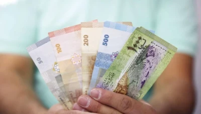 انخفاض متواصل تسجله الليرة السورية عند افتتاح يوم الاربعاء