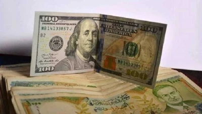 انخفاض مستمر تسجله الليرة السورية عند افتتاح يوم الأحد