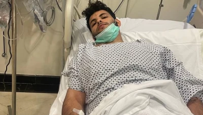 شاب سعودي يضرب مثالاً في بر الوالدين وينهي معاناة والدته ويتبرع لها بإحدى كليتيه
