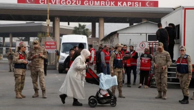 عودة العمال السوريين تغيّر حسابات المصانع التركية… هل ينتقل جزء من الإنتاج إلى سوريا؟