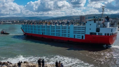 إطلاق باخرة مخصصة لنقل المواشي من مرفأ بانياس بعد إعادة تأهيلها محلياً