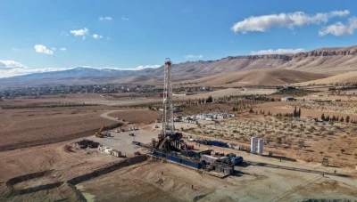 التنقيب عن الغاز في سوريا: ماذا تعني خطط دخول شركات عالمية لواقع الطاقة محليًا؟