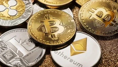 بعد الهبوط الحاد... العملات المشفرة تنتفض: البيتكوين تعود فوق 113 ألف دولار والإيثر تقفز 7%