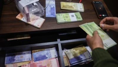 سعر صرف الليرة السورية عند افتتاح يوم الأحد