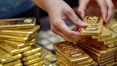 الذهب يرتفع مع تسبب خلاف بشأن هونج كونج في توتر علاقات بكين وواشنطن