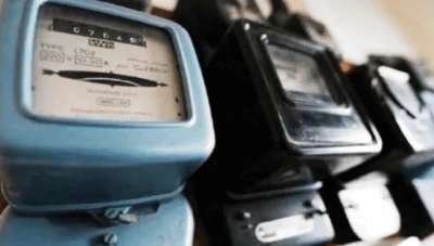 تفاصيل التعرفة الكهربائية الجديدة ومستوى تناسبها مع دخل الأسر