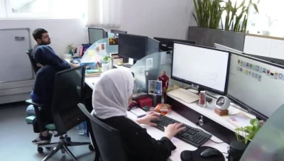 تقرير دولي: بطء الإنترنت في سوريا يؤثر على التعليم والخدمات الرقمية