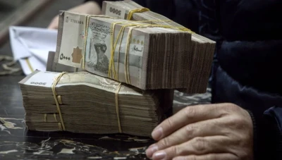 سعر صرف الليرة السورية عند افتتاح يوم الأحد