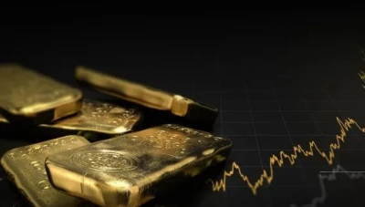 ارتفـاع أسعار الذهب إلى مستـوى تاريخي