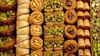 ارتفاع أسعار الحلويات بنسبة 100%