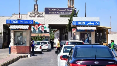 ضـغـط شعـبي على الحكومة السورية لإلغـاء قـرار تصـريف 100 دولار
