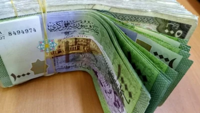 انخفاض متواصل تسجله الليرة السورية الآن