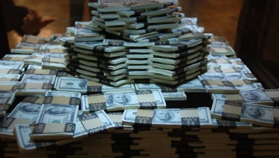 صدمات اقتصادية ضخمة: أغنى 3 أشخاص في العالم يخسرون أكثر من 80 مليار دولار في يومين