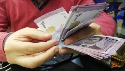 تحسن ملحوظ تسجله الليرة السورية عند افتتاح يوم السبت
