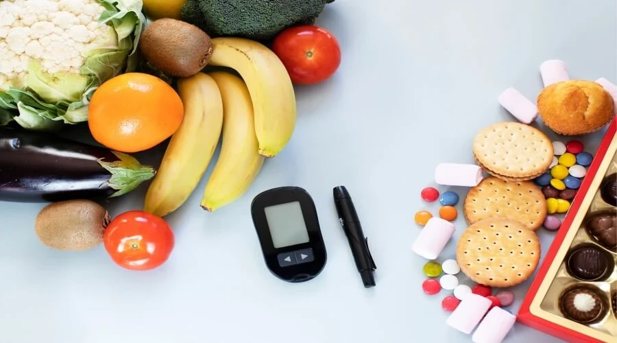 أعراض ارتفاع وانخفاض نسبة السكر في الدم: فهم الحالات وكيفية التعامل معها