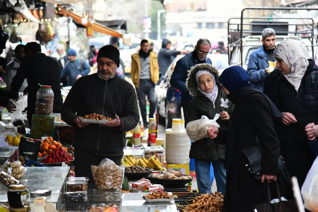 كم تحتاج عائلة سورية لتأمين الإفطار والسحور في رمضان؟ تقديرات تكشف الأرقام