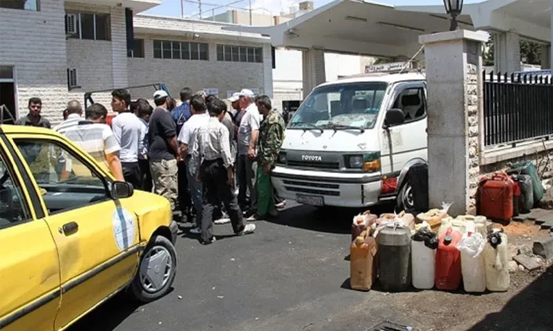 تقليص توريد مخصصات الوقود في عدة محافظات سوريّة