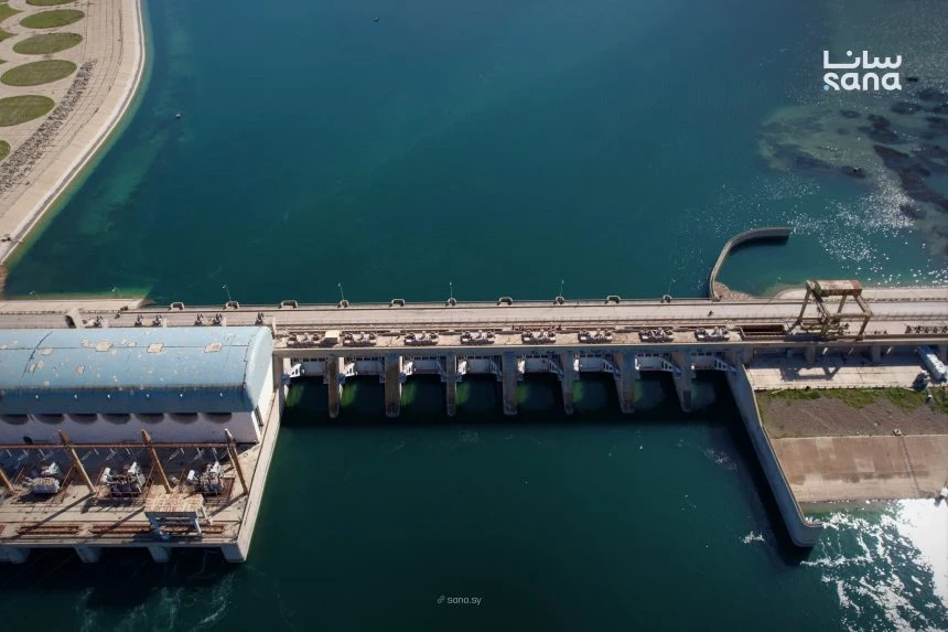 الفرات يرتفع… وتحرك رسمي لتفادي المخاطر