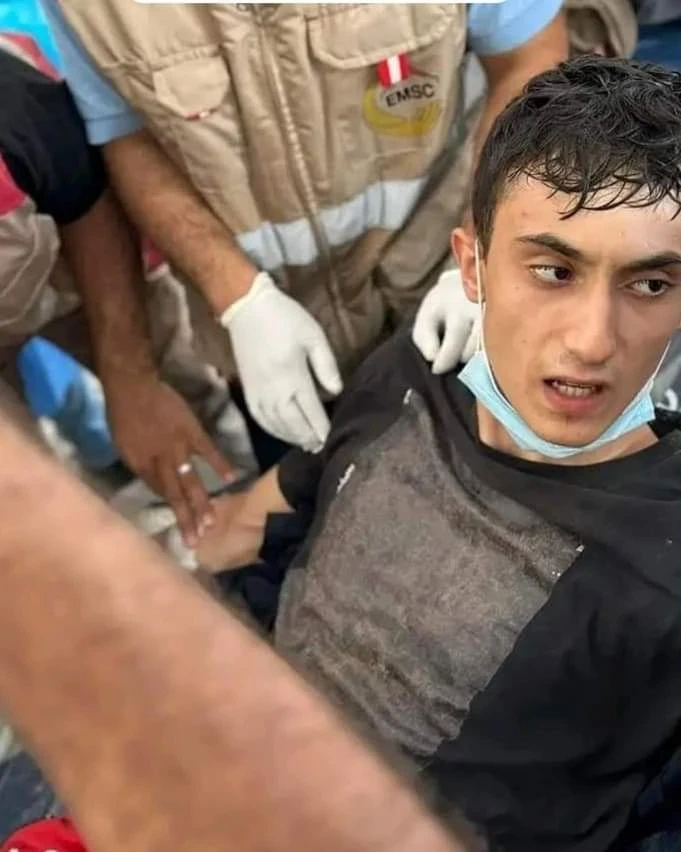 عملية إنقاذ بطولية: شاب ليبي ينجو بعد 6 أيام تحت الأنقاض في ليبيا