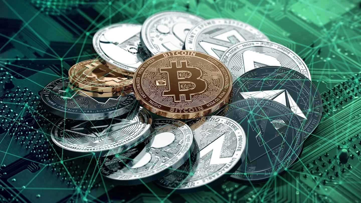 العملات الرقمية تلامس أدنى مستوى لها