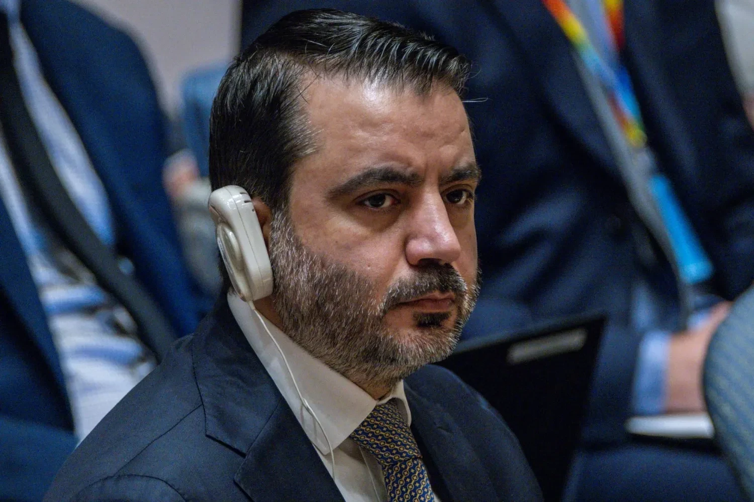 الشيباني يحذّر من تعقيدات التطبيع ويحمّل إسرائيل مسؤولية التصعيد في سوريا