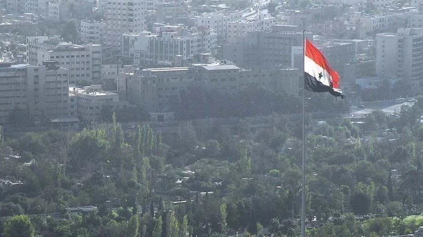 مدير عام سابق يروي قصص واقعية شو صرلنا !!