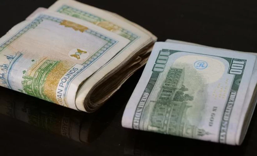 عودة انخفاض سعر صرف الليرة السورية الآن