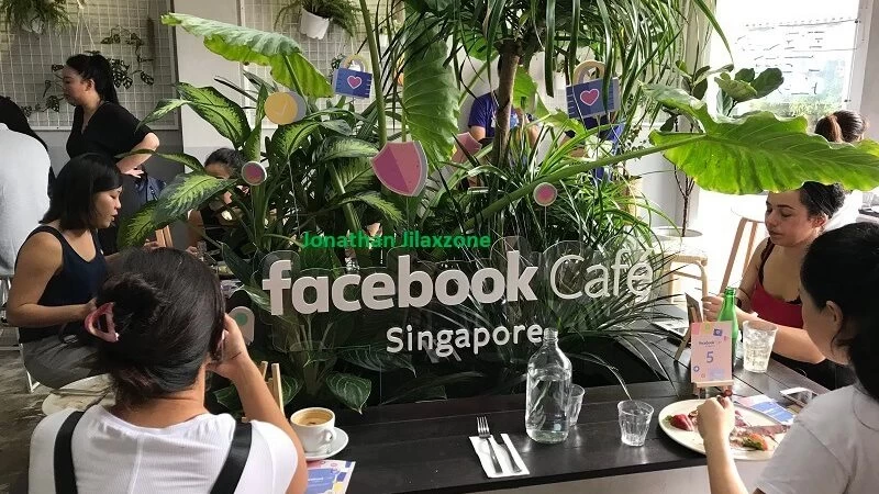 فيسبوك يفتتح مقهى مجاني وسيقدم معلومات مهـ.ـمة