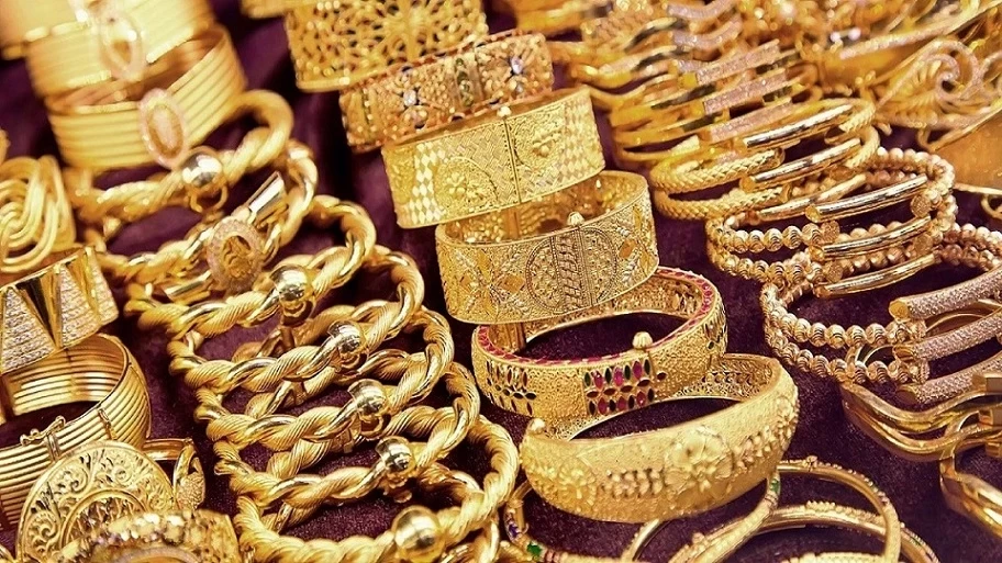 غسان جزماتي سنرفع أسعار الذهب عمداً