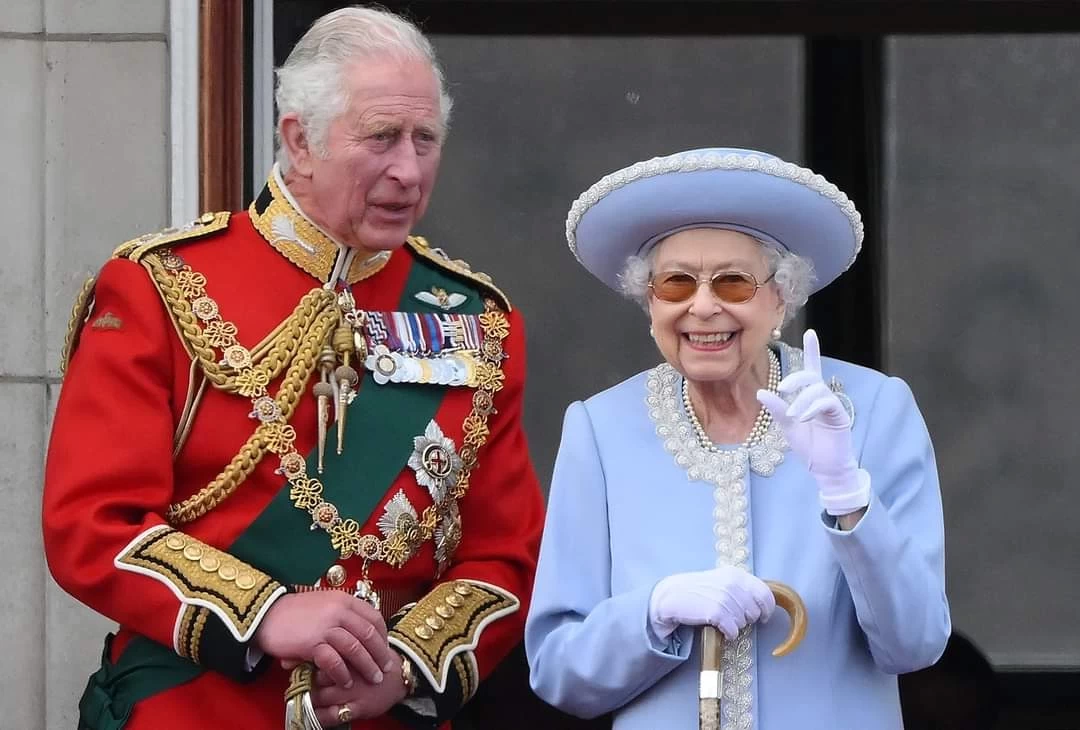 رسمياً انتهت حكاية الملكة المحبوبة الأطول حكمًا في تاريخ بريطانيا