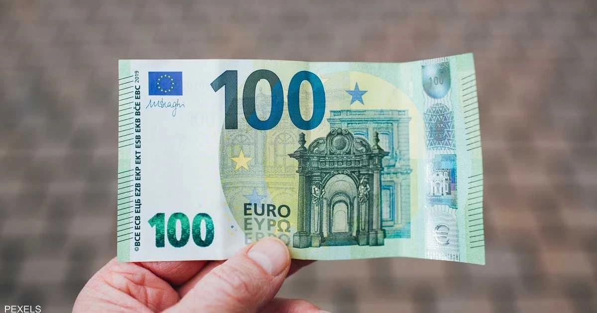 منازل وعقارات مقابل 1 يورو