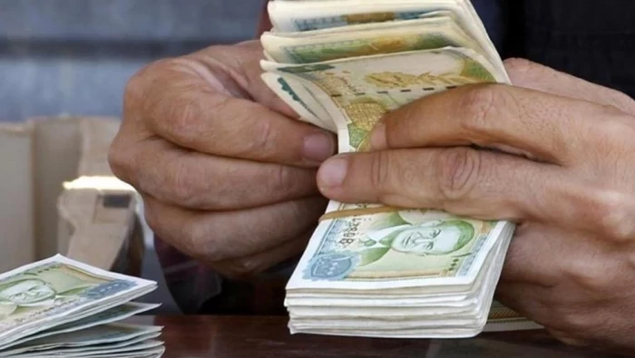 انخفاض بسعر الليرة السورية سجلته في افتتاح يوم السبت 16/5/2020