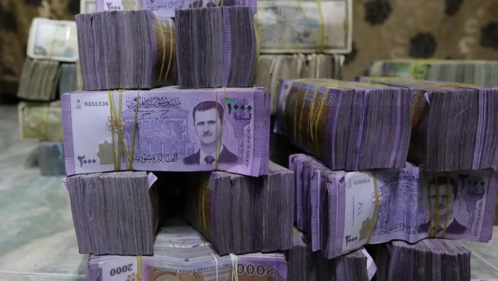 انخفاض جزئي لسعر الليرة السورية أمام بعض العملات 11/4/2020