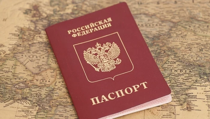 بوتين يوقع مرسوما يتعلق بالمدة اللازمة للحصول على الجنسية الروسية