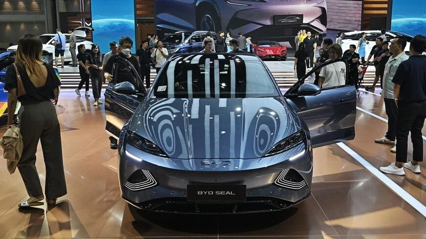 شركة BYD الصينية تكشف عن أكبر مصنع للسيارات الكهربائية في العالم