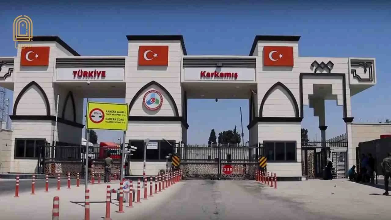 إعلان إجازة جديدة للسوريين في تركيا: تفاصيل التسجيل وارتفاع رسوم الدخول