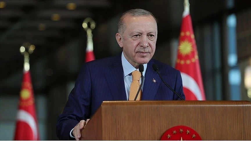 أردوغان يؤكد تمسك تركيا بوحدة سوريا ورفض أي ترتيبات تقسّم أراضيها
