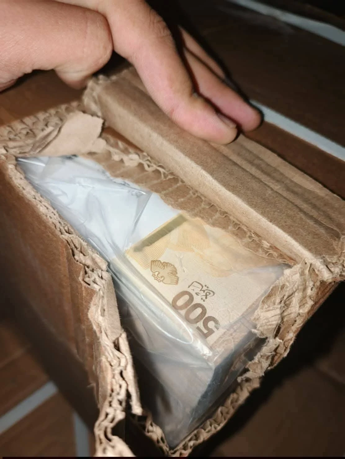 سعر صرف الليرة السورية عند افتتاح يوم الخميس