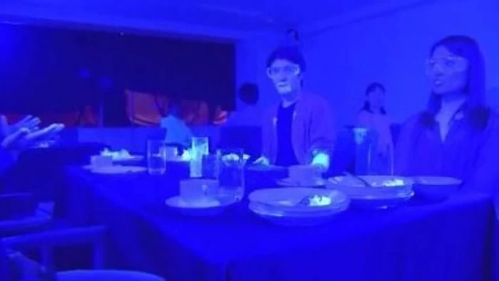 فيديو يظهر سرعة انتشار فيروس كورونا في مطعم
