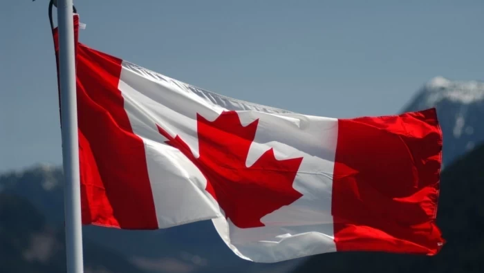 كندا تقدم منحة دراسية للطلاب السوريين المقيمين في الاردن