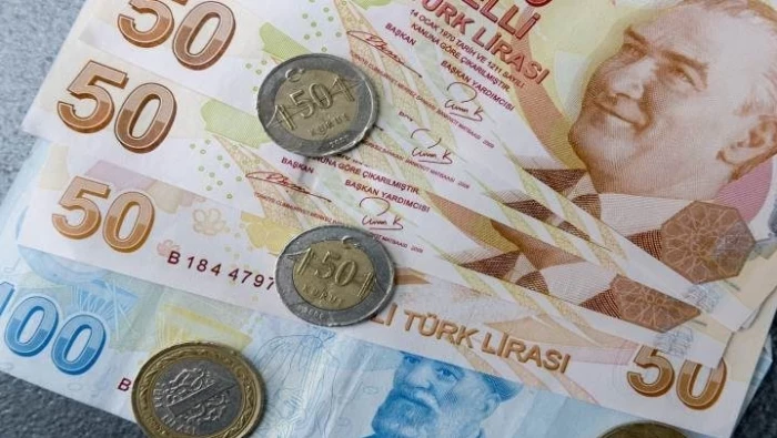 سعر صرف الليرة التركية أمام بعض العملات 24/5/2019&#9;