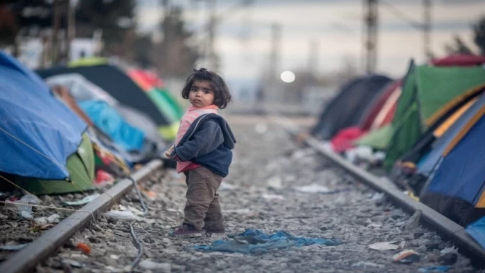 &#34;رايتس ووتش&#34; تطالب اليونان برفع القيود التعسفية والتمييزية على حركة اللاجئين