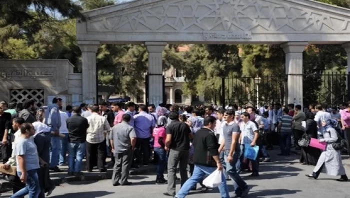 جامعة دمشق تفتتح مركزًا لخدمة المواطن في كلية الآداب