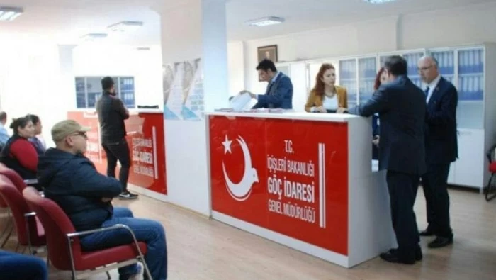 موظف حكومي يكشف العلاقة بين تحديث الكمليك ومنح الجنسية للسوريين في تركيا